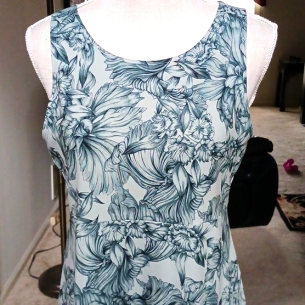 BALANCE Collection Floral Flowing Dress